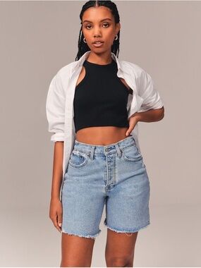 Abercrombie and Fitch Curve Love High Rise 7 Inch Dad Shorts